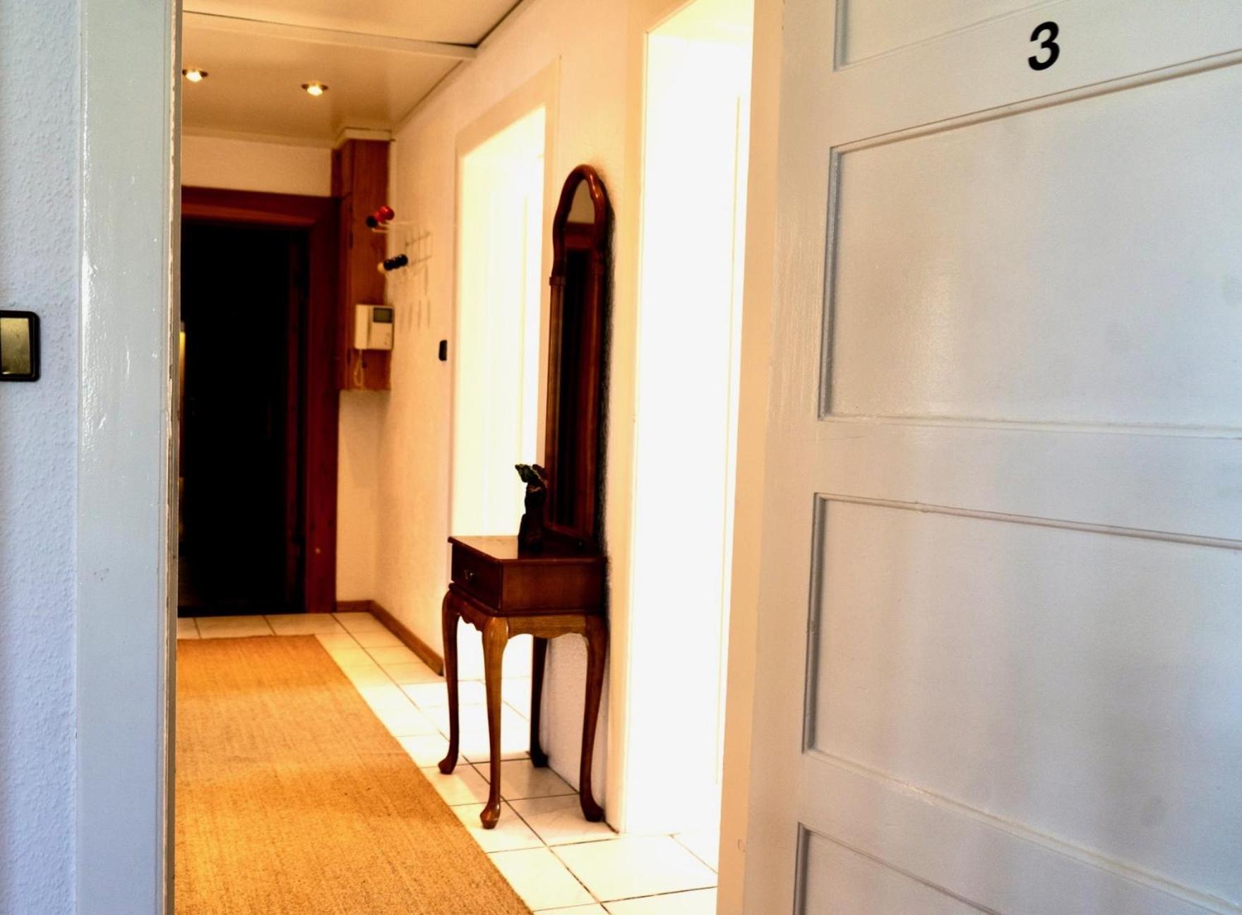 Hotel Nest Berlino Esterno foto