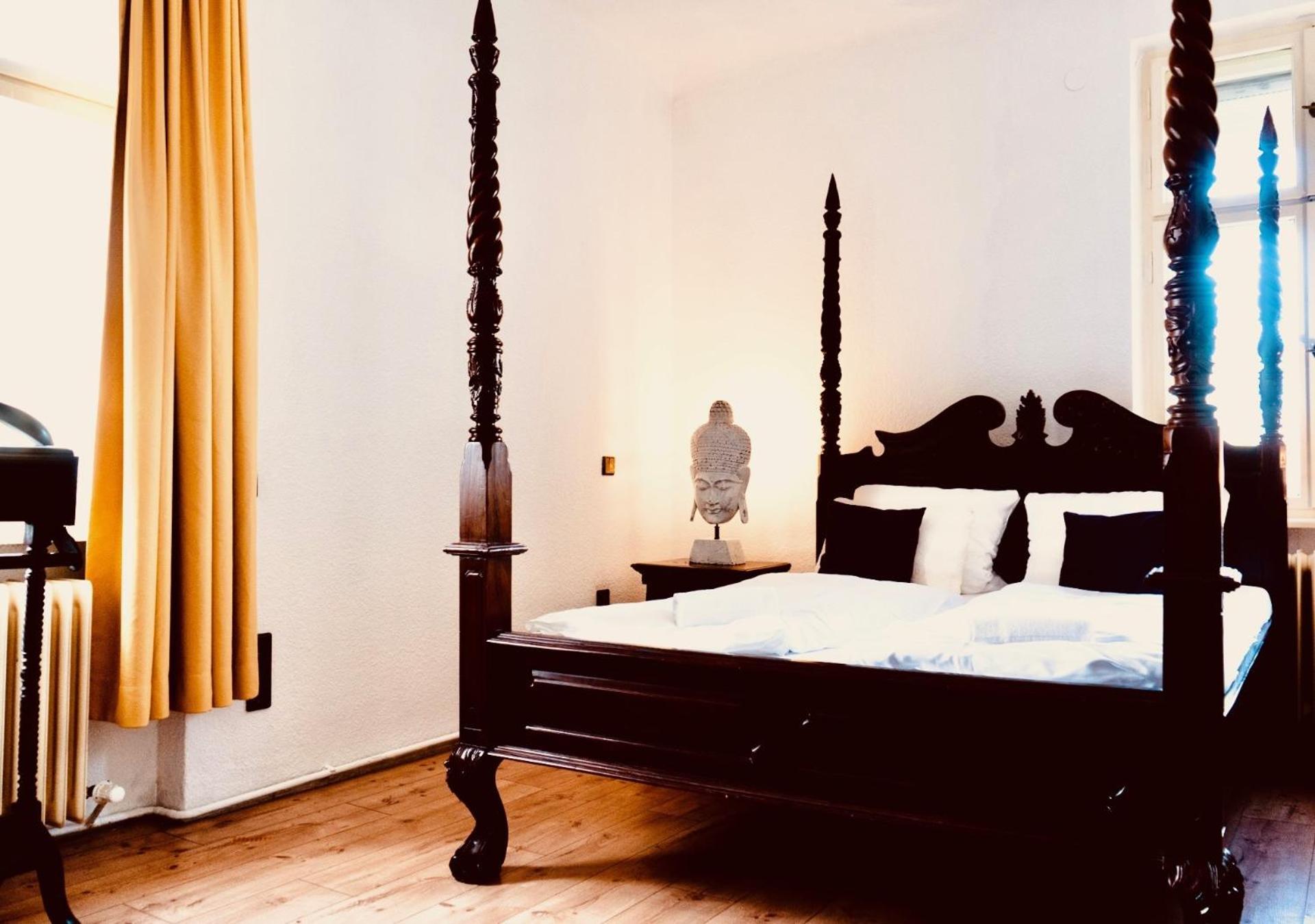 Hotel Nest Berlino Esterno foto