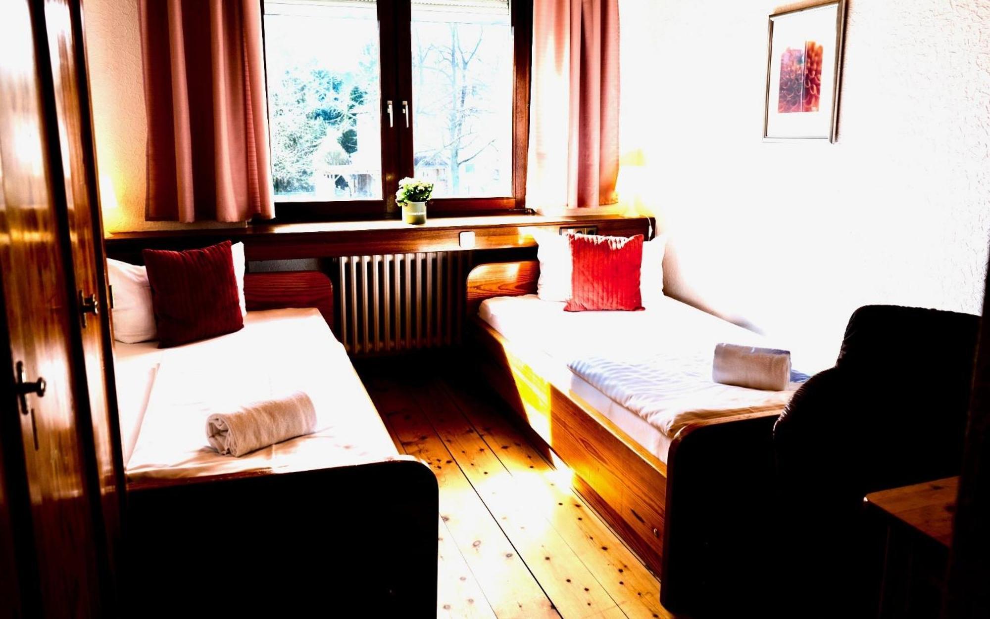 Hotel Nest Berlino Esterno foto