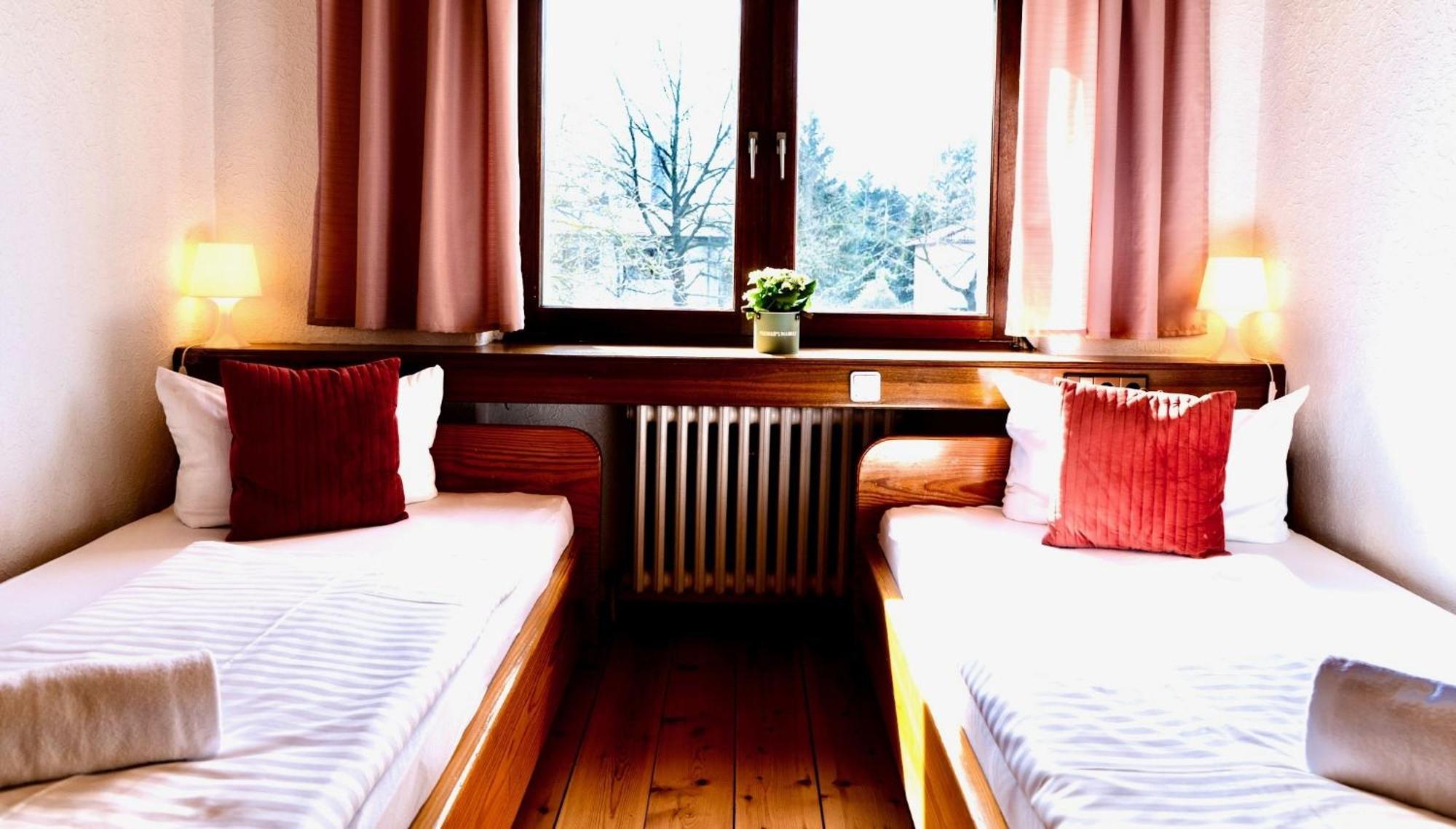 Hotel Nest Berlino Esterno foto